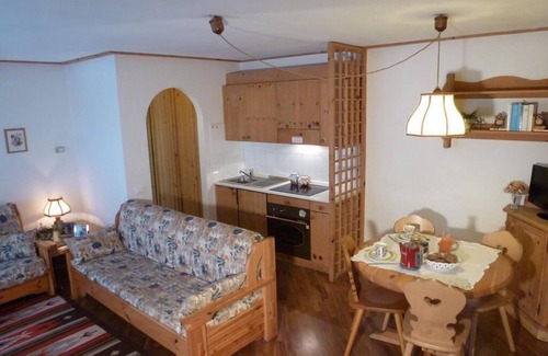 Alba Apartment | Apartment Residence Canazei strategic position (week 14-21 March 2020)
