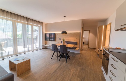Rabla Apartment | Apartment 'Residence Sonja Abies' with Shared Pool, Wi-Fi and Air Conditioning