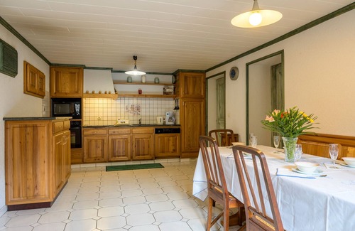 La Bresse Apartment | Apartment 'Rez De Jardin' with Mountain View, Private Terrace and Wi-Fi