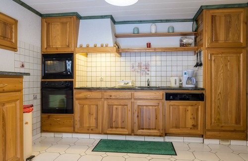 La Bresse Apartment | Apartment 'Rez De Jardin' with Mountain View, Private Terrace and Wi-Fi