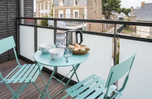 Rotheneuf-Le Pont Apartment | Apartment Roc Eden-1 by Interhome