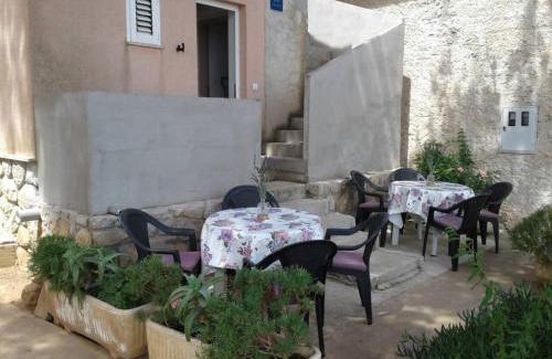 Ilovik Apartment | Apartment Romana