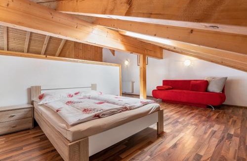 Goldegg Apartment | Apartment Rot by Interhome