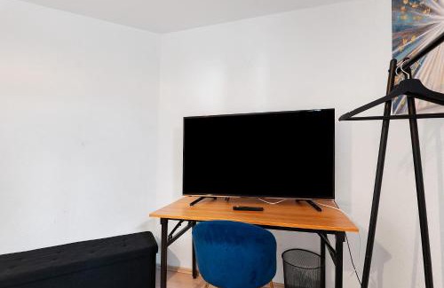 Seckenheim Apartment | Apartment Royal Blue by Maimark