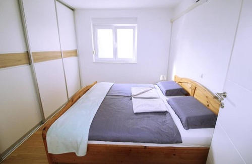 Jadreski Apartment | Apartment´s Petar - Two Bedrooms