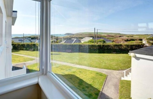 Constantine Bay Apartment | Apartment Sandhills in Wadebridge - Padstow - 4 persons, 2 bedrooms