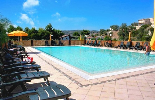 Scialara Apartment | Apartment 'Sabbia D'oro, 201' with Shared Pool and Wi-Fi