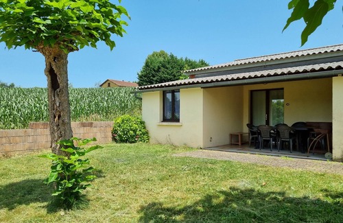 Saint-Genies Apartment | Apartment - Saint Génies- 4 pers - Swimming pool