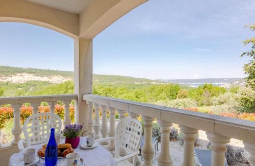 Bauduen Apartment | Apartment Sainte Croix by Interhome