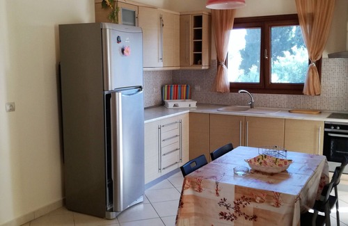 Nikita Apartment | Apartment "Santa Barbara" for 4 people directly on the beach of Nikiti