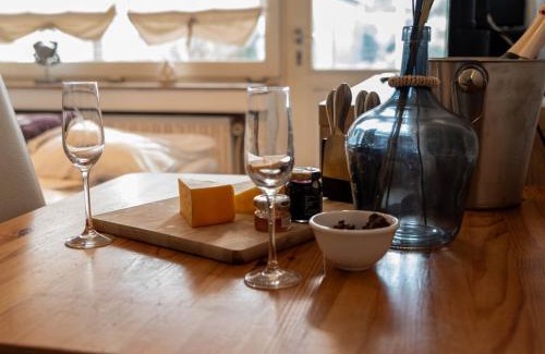 Norddeich Apartment | Apartment Schwalbennest V by Interhome