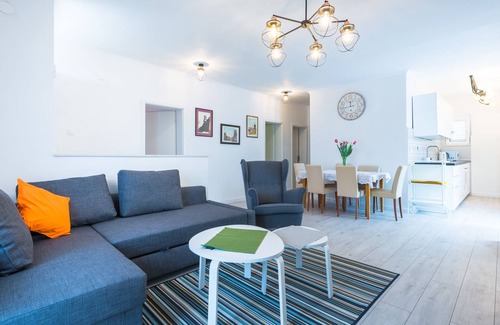 Cavtat Apartment | Apartment Šemeš- Three Bedroom Apartment with Jacuzzi and Sea View
