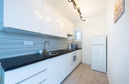 Cavtat Apartment | Apartment Šemeš- Three Bedroom Apartment with Jacuzzi and Sea View