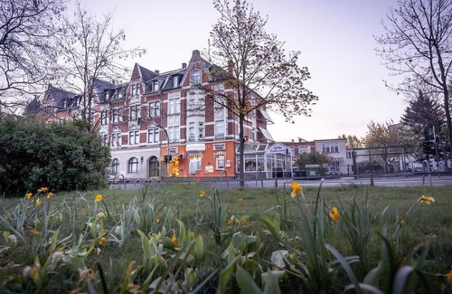Plauen House | Apartment, shower, WC, double room with 2 x extra bed - Hotel Heinz