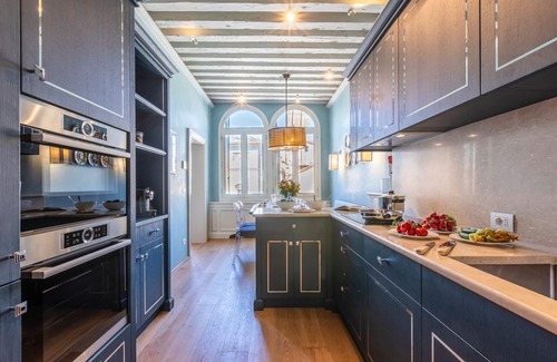 San Marco Villa | Apartment Sienna - Four Bedroom Villa, Sleeps 8