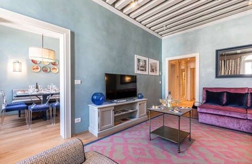 San Marco Villa | Apartment Sienna - Four Bedroom Villa, Sleeps 8