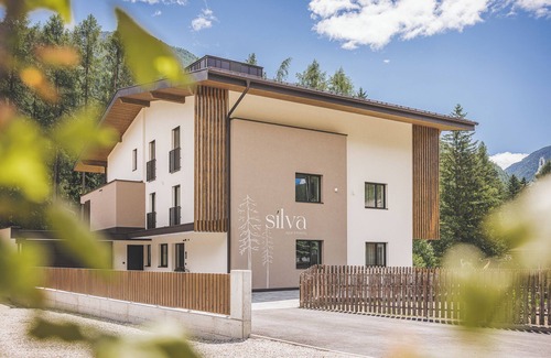 San Giovanni Apartment | Apartment 'Silva Mountain' with Mountain View, Private Terrace and Wi-Fi