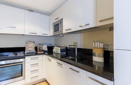 Queenhithe Apartment | Apartment Sir JL by Interhome