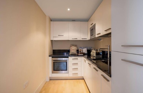 Queenhithe Apartment | Apartment Sir JL by Interhome