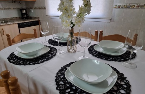 Sanxenxo House | Apartment-Sleeps5-Parking-PetFriendly