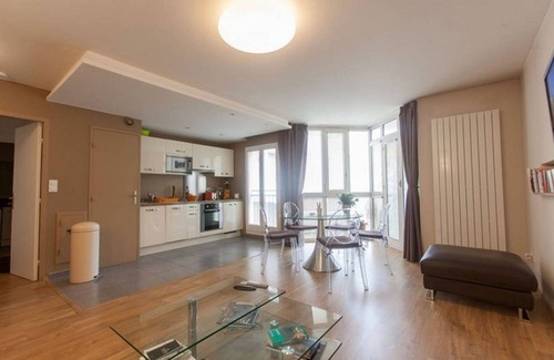 Aix-en-Provence Historic Centre Apartment | Apartment standing 50m2, asc, park and terrace in the historic center of Aix