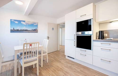 Amt Neuhaus Apartment | Apartment 'Stella Maris' with Private Terrace, Shared Garden and Wi-Fi