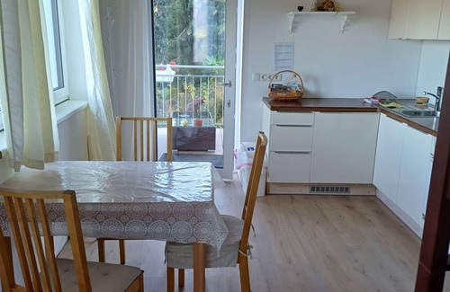 Kolsassberg Apartment | Apartment Sternenhöhle - Ferienwohnung Maria & Luis