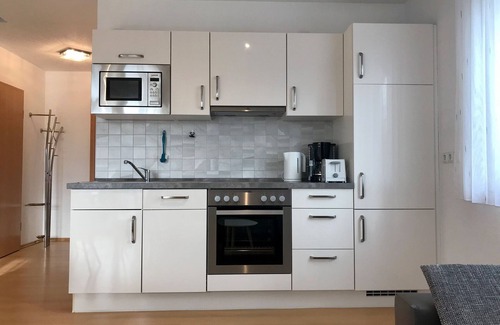 Langenargen Apartment | Apartment Strandgut - lakeside maisonette apartment with parking space and south-facing balcony