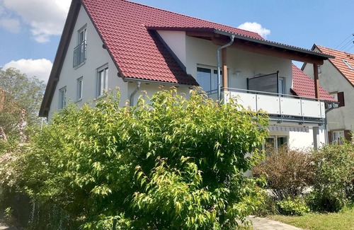 Langenargen Apartment | Apartment Strandgut - lakeside maisonette apartment with parking space and south-facing balcony