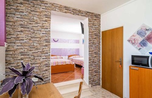 Lumbarda Apartment | Apartment studio for 3 people