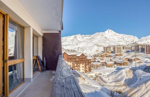 Les Almes Apartment | Apartment Super Tignes-1 by Interhome