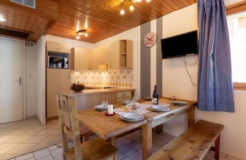 Les Almes Apartment | Apartment Super Tignes-2 by Interhome