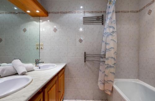 Les Almes Apartment | Apartment Super Tignes-2 by Interhome