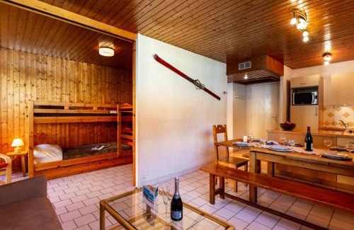 Les Almes Apartment | Apartment Super Tignes-2 by Interhome