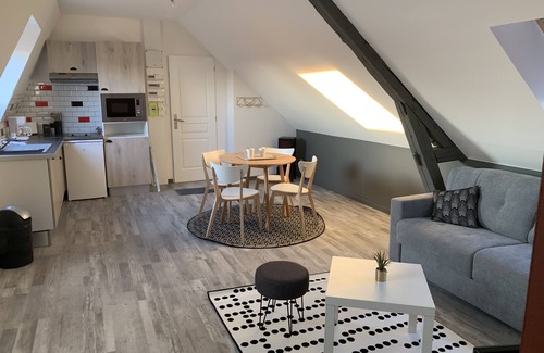 Saint-Quentin Apartment | Apartment-Superior-Ensuite with Shower