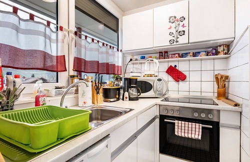 Winnenden Apartment | Apartment 'Szafranzimmervermietung' with Balcony and Wi-Fi