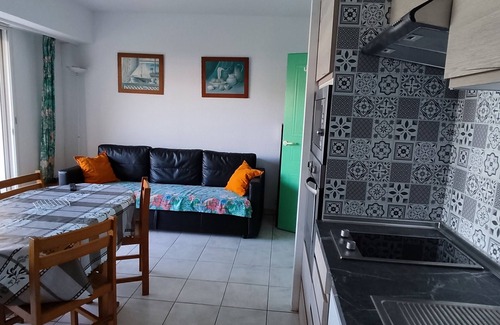 Moliets-et-Maa Apartment | apartment - T2 - 4/6 pax. Between beach and golf. Swimming pool