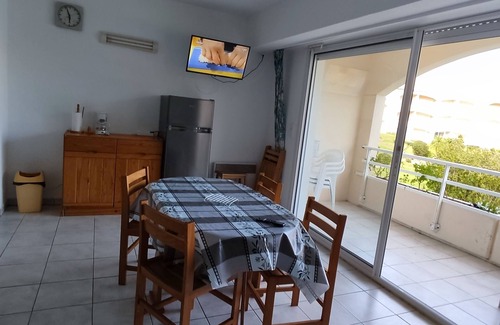 Moliets-et-Maa Apartment | apartment - T2 - 4/6 pax. Between beach and golf. Swimming pool