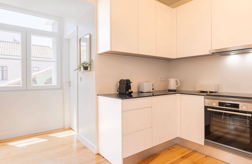 Paco De Arcos Apartment | Apartment T3 65m2, 3 bedroom at Paço de Arco