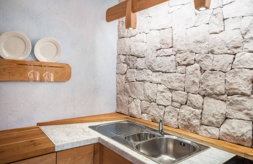 Pie Falcade Apartment | Apartment 'Tana Del Picchio Rosso' with Mountain View, Shared Garden and Wi-Fi