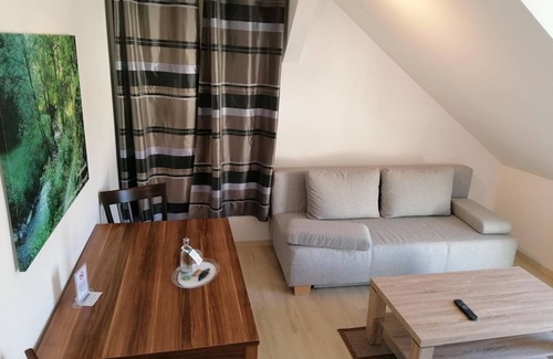 Herold House | Apartment Taunusblick - Gasthof Dörsbachhöhe
