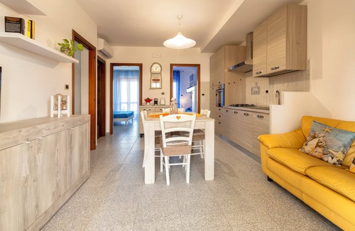 Lido Apartment | Apartment 'Terrace with Sea View and Barbecue' with Sea View, Wi-Fi and Air Conditioning