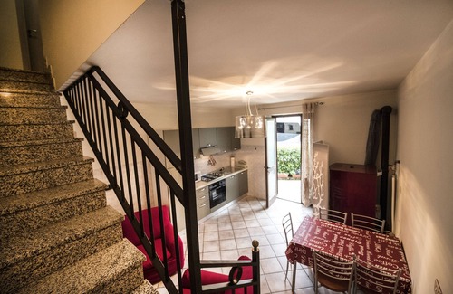 Cisterna d'Asti Apartment | Apartment the vineyard