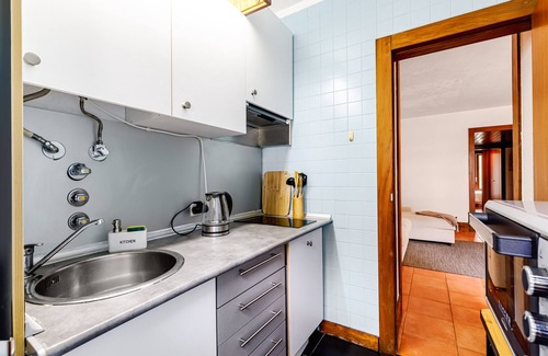 Carvalhal Apartment | Apartment 'Torralta' with Sea View, Wi-Fi and Air Conditioning