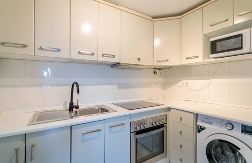 Gran Alacant Apartment | Apartment 'Tranquilo Para Familias Con' with Sea View, Wi-Fi and Air Conditioning