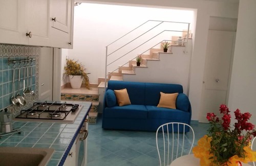 San Vito Lo Capo Apartment | APARTMENT "VENERE" WITH HYDROMASSAGE TWO STEPS FROM THE SEA