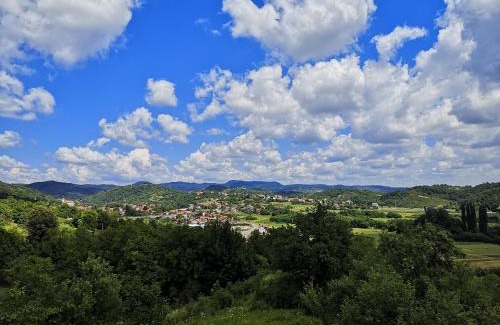 Kraljevec Sesvetski Apartment | Apartment Viksa with Jacuzzi
