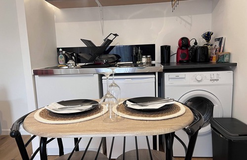 Bussy-Saint-Georges Apartment | Apartment with terrace and private garden near Disney & shopping center