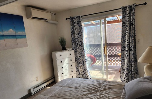 Great Falls Apartment | Apartment w large deck and ac
