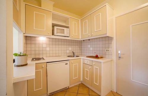Parcines Apartment | Apartment "Wanda 2" with Wi-Fi, Balcony & Shared Pool